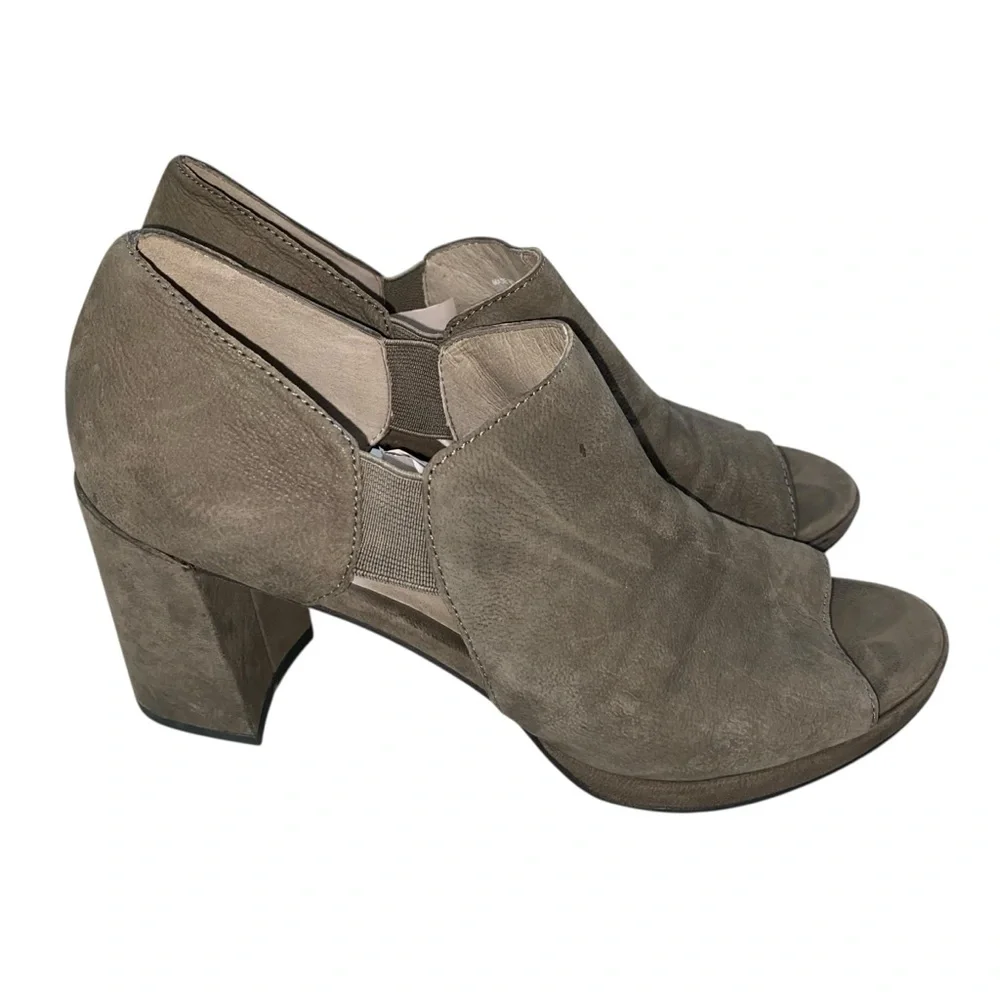 Eileen Fisher Milton Tumbled Nubuck Leather Size 8.5 Peep Toe Heel Graphite
